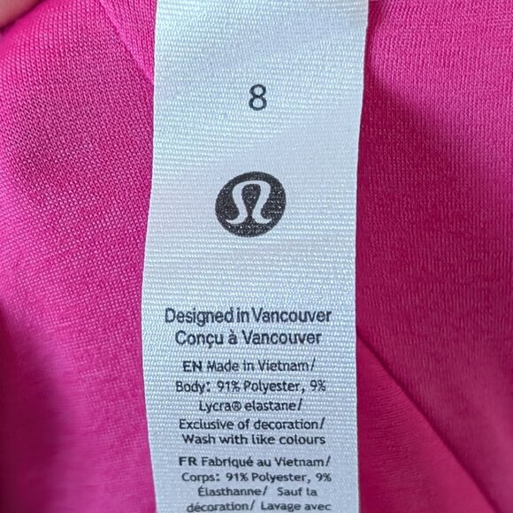 Lululemon - Pink "Essential" Pleated Yoga Tank Top - Size 8 - NWT - Picture 7 of 7